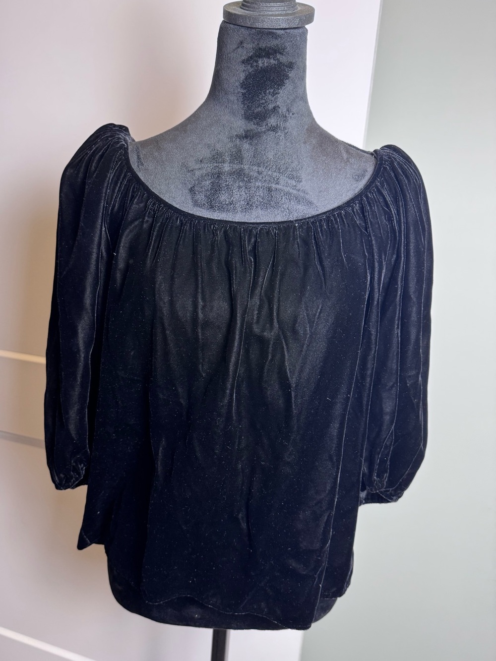 Albert Capraro vintage Black Velvet Peasant Blouse 3/4 puff sleeves